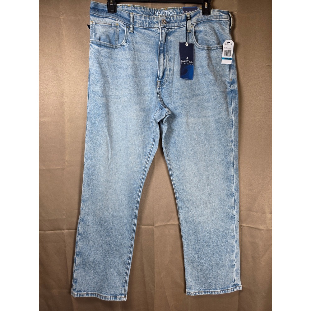 Nautica Mens Vintage Straight Leg Jeans Light Wash Blue 36x30 2P7009 NWT